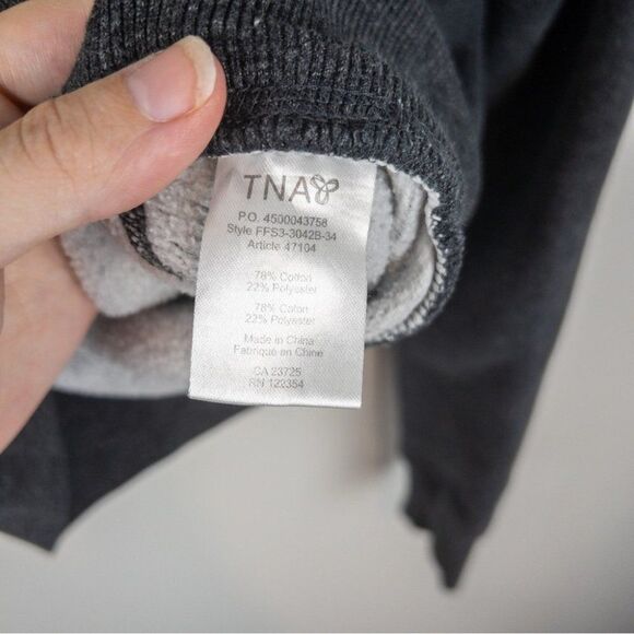 𝅺Aritzia TNA Womens Size Small Gray Neon Green Logo Hoodie Sweatshirt Casual - Picture 7 of 8